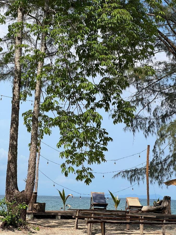 Phu Quoc Camping Bed & Breakfast Exterior foto